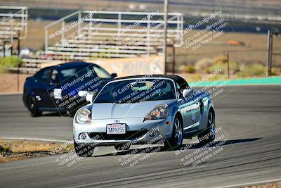 media/Oct-18-2025-Extreme Speed (Sat) [[d6d7e1fef1]]/Group 5/Session 1 (Turn 4)/